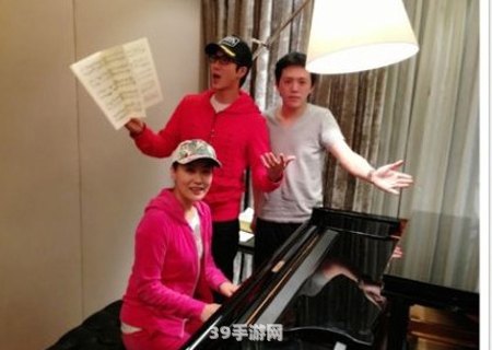 李云迪和王力宏怎么回事:音乐巨星的风波与手游攻略：两不耽误的娱乐盛宴