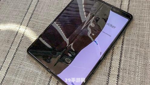 为什么iphone屏幕这么脆:揭秘iPhone屏幕脆弱之谜，手游玩家必看的屏幕保护攻略