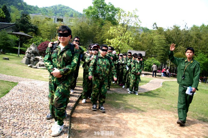 天龙八部仙人指路：探索江湖，揭秘绝学